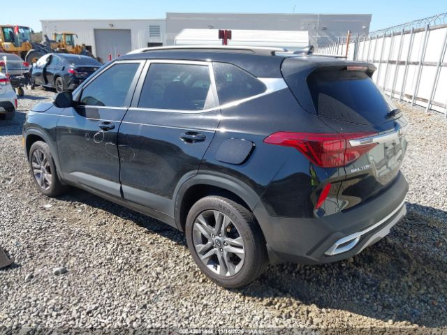 2021 KIA SELTOS KNDEU2AA0M7100562 Photo 2