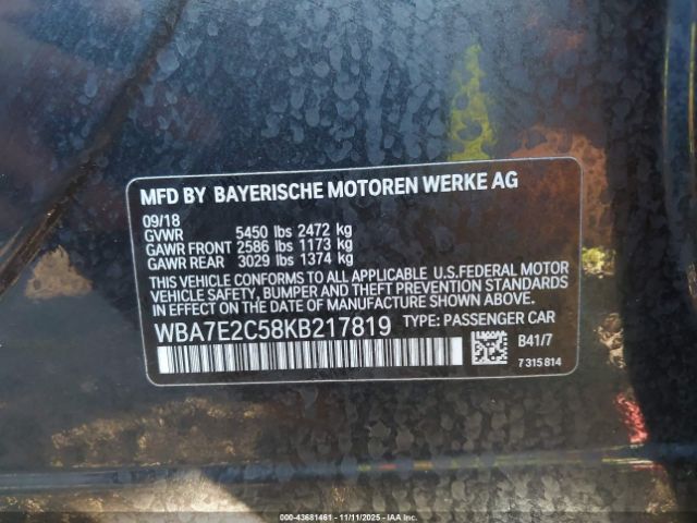 2019 BMW 740I WBA7E2C58KB217819 Photo 8