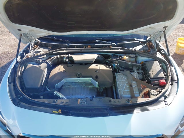 1G4ZP5SZ8JU125720 Buick Lacrosse Essence