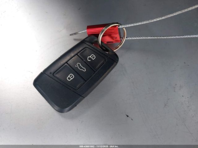 2022 VOLKSWAGEN JETTA 3VW7M7BU6NM032643 Photo 10