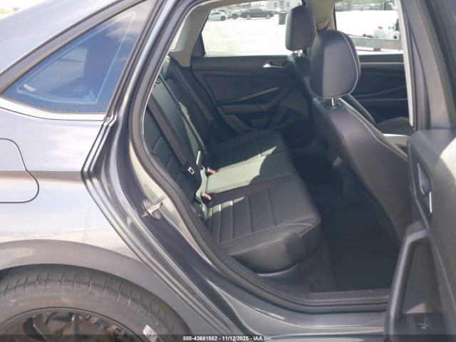 2022 VOLKSWAGEN JETTA 3VW7M7BU6NM032643 Photo 7