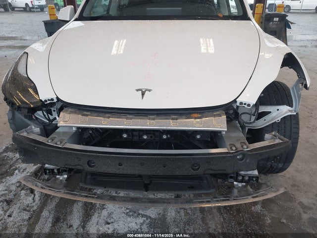 2024 TESLA MODEL Y 7SAYGDEE6RF204510 Photo 5