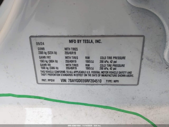 2024 TESLA MODEL Y 7SAYGDEE6RF204510 Photo 8