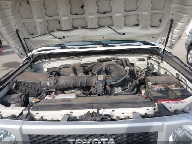 2014 TOYOTA FJ CRUISER JTEBU4BF4EK189751 Photo 9