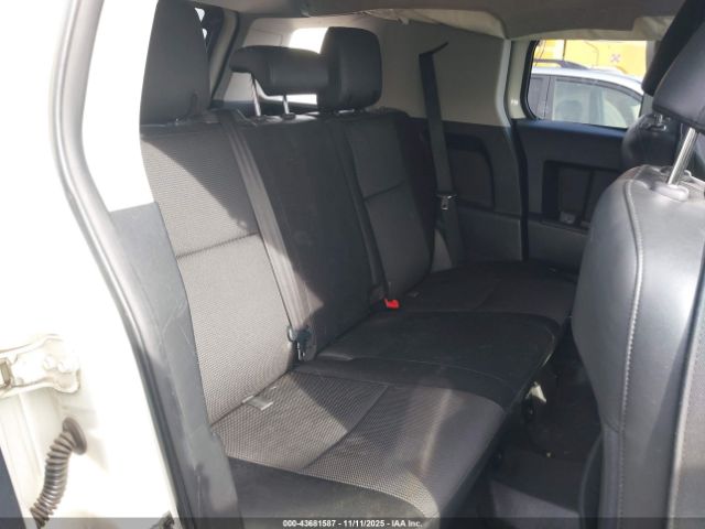 2014 TOYOTA FJ CRUISER JTEBU4BF4EK189751 Photo 7