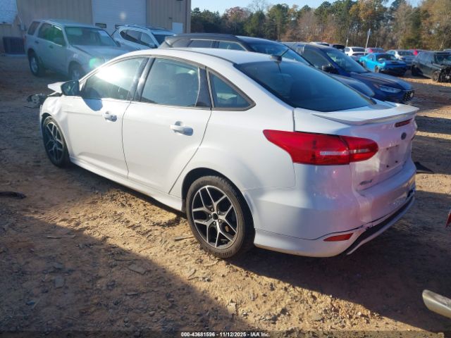 2015 FORD FOCUS 1FADP3F2XFL298562 Photo 2