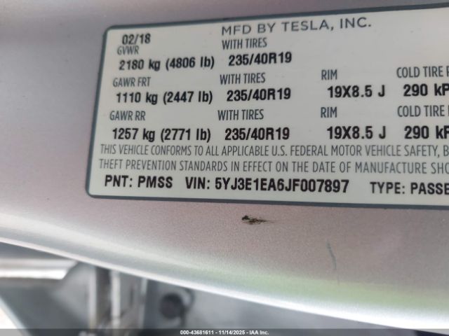 2018 TESLA MODEL 3 5YJ3E1EA6JF007897 Photo 8
