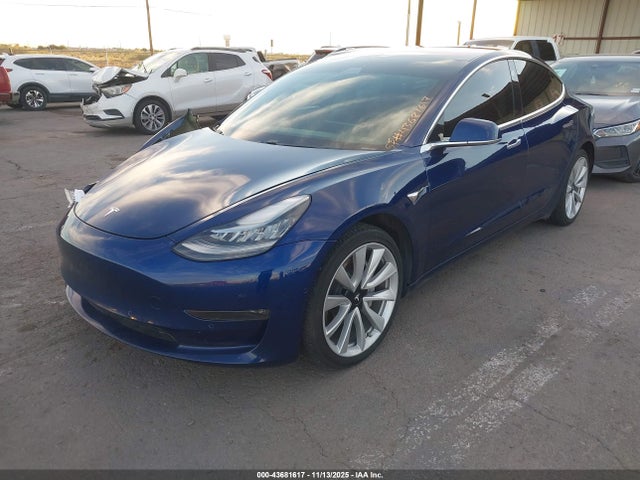 2018 TESLA MODEL 3 5YJ3E1EBXJF063690 Photo 1