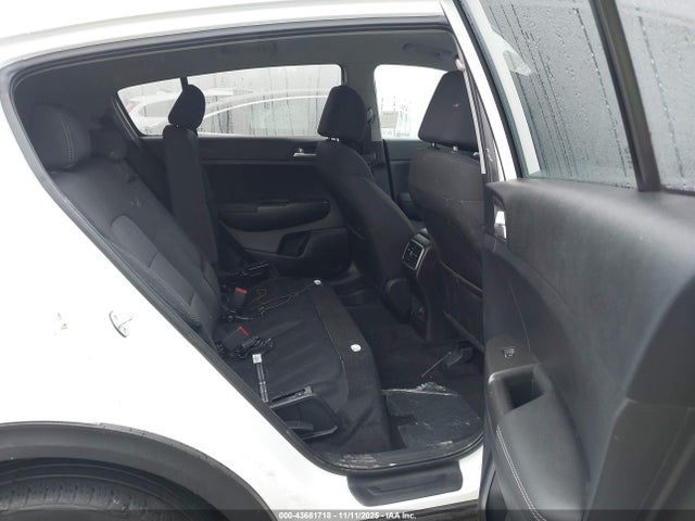 KIA Sportage Lx 2021 KNDPM3AC5M7903271 Image 8