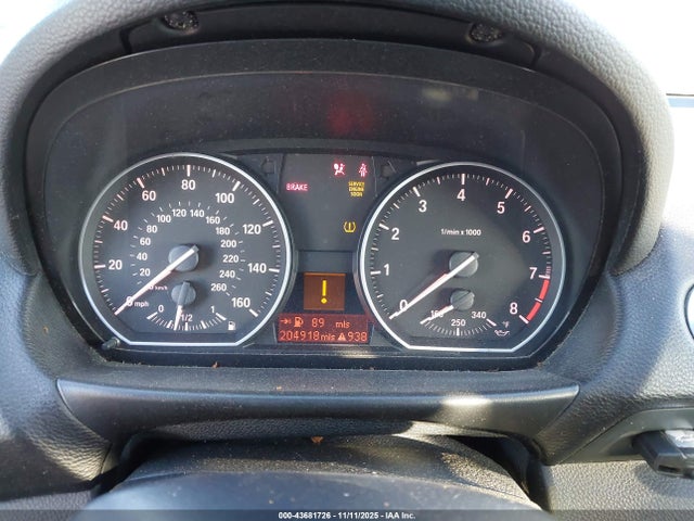 2009 Bmw 135i მანქანა იყიდება აუქციონზე, vin: WBAUC73599VK80717, აუქციონის ნომერი: 43681726
