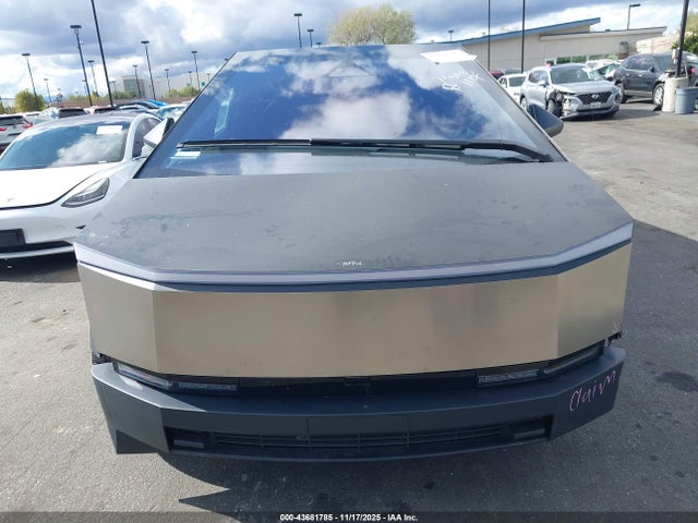 Tesla Cybertruck All-wheel Drive 2024 7G2CEHED5RA003803 Image 13