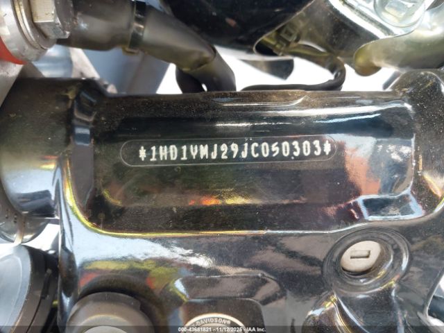 2018 HARLEY-DAVIDSON FLSB 1HD1YMJ29JC050303 Photo 9