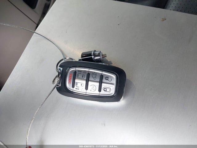 2023 Chrysler Pacifica Touring L მანქანა იყიდება აუქციონზე, vin: 2C4RC1BG1PR505429, აუქციონის ნომერი: 43681873