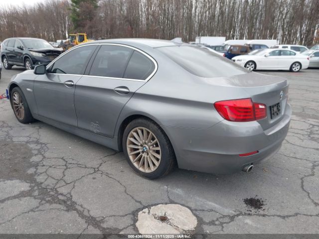2011 BMW 535I WBAFR7C5XBC807012 Photo 2