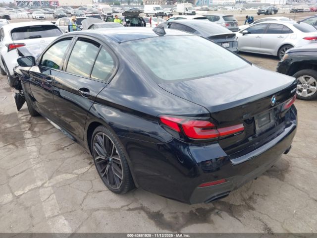 2021 BMW 540I WBA53BJ04MWX00515 Photo 2