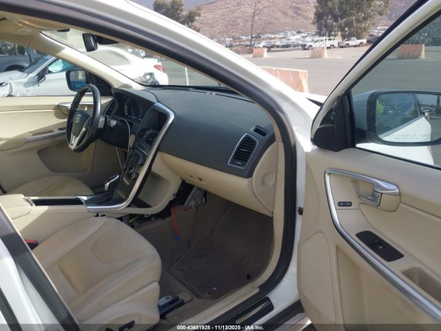 2015 VOLVO XC60 YV440MDCXF2616277 Photo 4