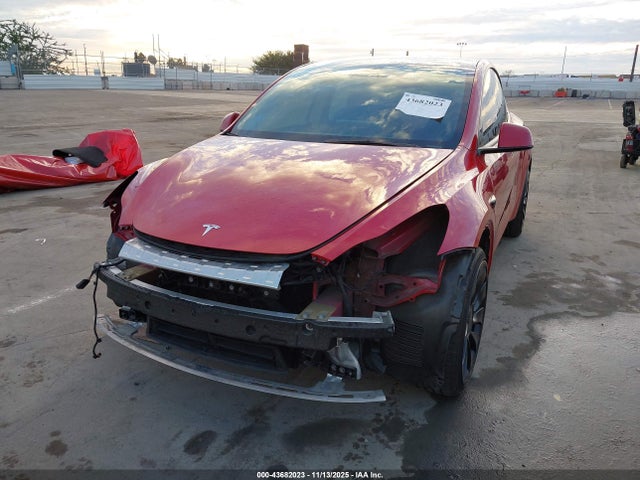 2022 TESLA MODEL Y 7SAYGDEF7NF437430 Photo 5