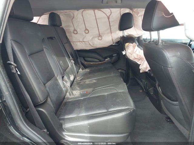 Chevrolet Tahoe Lt 2019 1GNSKBKC7KR207948 Image 8