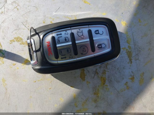 2022 CHRYSLER PACIFICA 2C4RC1BGXNR118035 Photo 10