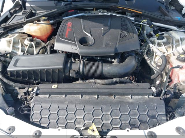 2018 ALFA ROMEO GIULIA ZARFAECNXJ7566533 Photo 9