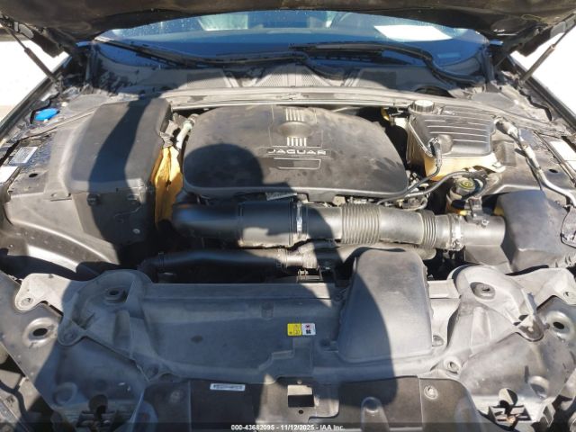 2013 JAGUAR XF SAJWA0ES8DPU02509 Photo 9