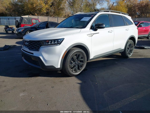 KIA Sorento X-line S 2023 5XYRLDLC3PG215193 Image 2