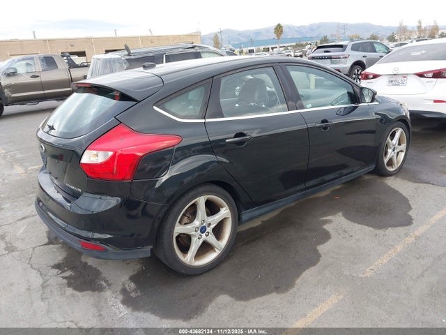 Ford Focus Titanium 2014 1FADP3N26EL294721 Image 4