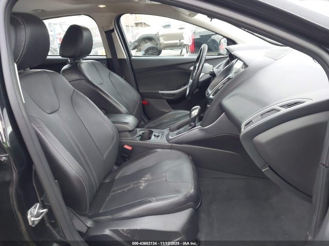 Ford Focus Titanium 2014 1FADP3N26EL294721 Image 5