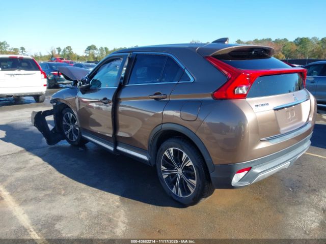 2018 MITSUBISHI ECLIPSE CROSS JA4AT5AA1JZ039395 Photo 2