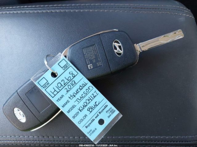 2019 HYUNDAI TUCSON KM8J2CA48KU004127 Photo 10