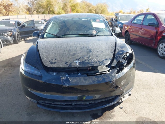 5YJ3E1EB3SF889041 Tesla Model 3 Long Range All-wheel Drive