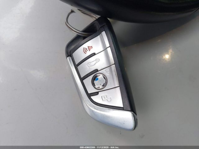 2021 BMW 540I WBA53BJ00MCF56384 Photo 10