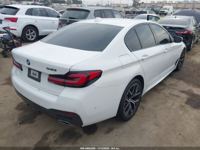 2021 BMW 540I WBA53BJ00MCF56384 Photo 3