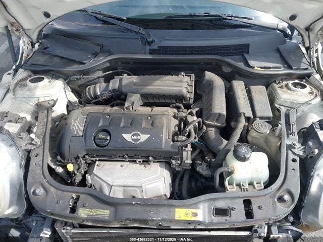 2012 MINI COOPER WMWSU3C56CT260800 Photo 9