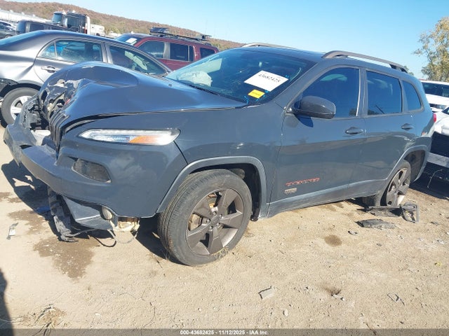 2016 Jeep Cherokee 75th Anniversary მანქანა იყიდება აუქციონზე, vin: 1C4PJLCB0GW350536, აუქციონის ნომერი: 43682425