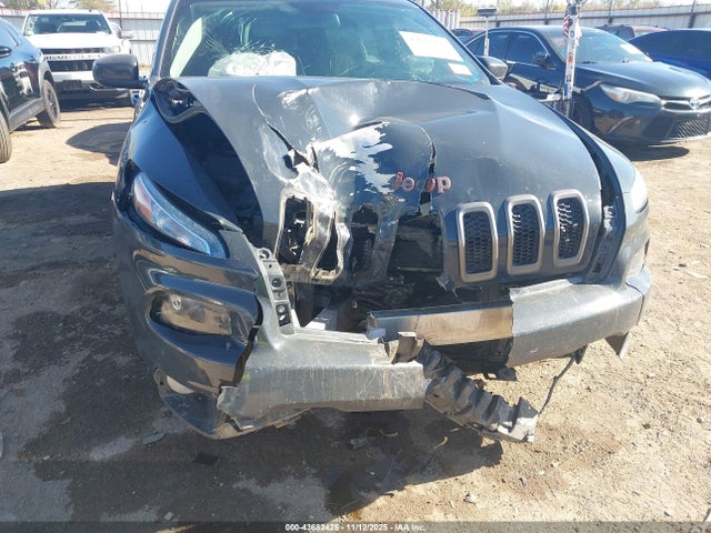 2016 Jeep Cherokee 75th Anniversary მანქანა იყიდება აუქციონზე, vin: 1C4PJLCB0GW350536, აუქციონის ნომერი: 43682425