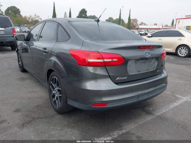 2017 FORD FOCUS 1FADP3H25HL219699 Photo 2