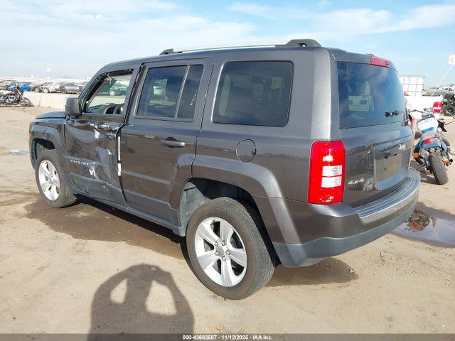 1C4NJRCBXFD239531 Jeep Patriot Limited