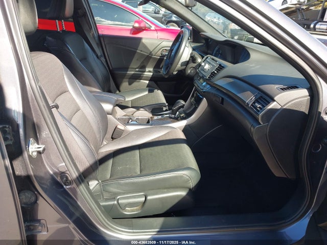 1HGCR2F57HA026135 Honda Accord Sport