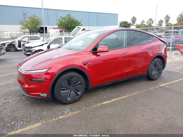 2026 TESLA MODEL Y 7SAYGDEE9TF349208 Photo 1