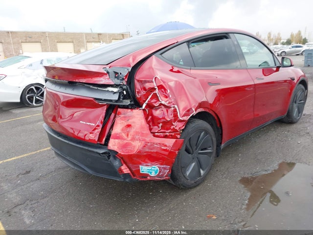 2026 TESLA MODEL Y 7SAYGDEE9TF349208 Photo 5