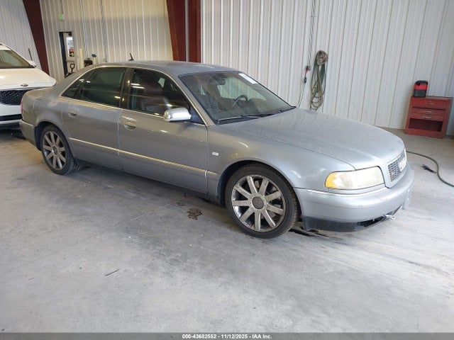 2003 AUDI S8 WAUGU44D33N002658 Photo 0
