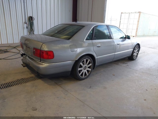 2003 AUDI S8 WAUGU44D33N002658 Photo 3