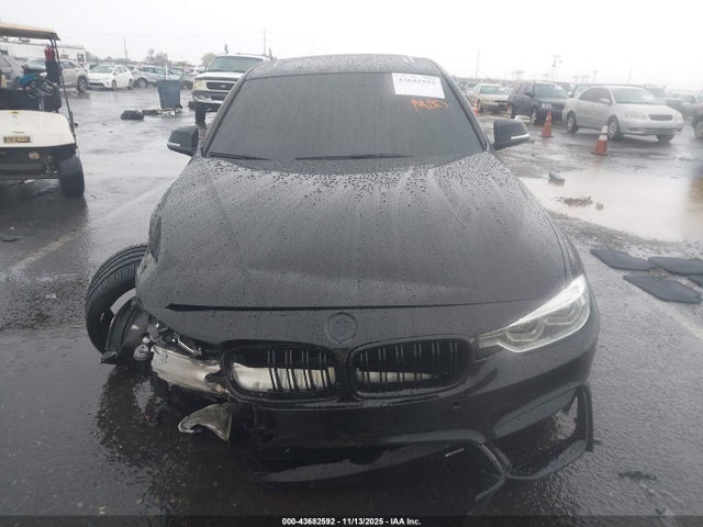 BMW 340i 2016 WBA8B3G50GNT62503 Image 13