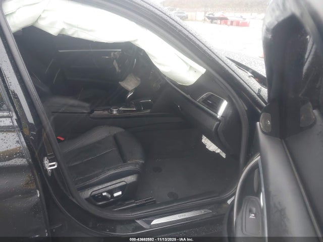 BMW 340i 2016 WBA8B3G50GNT62503 Image 5