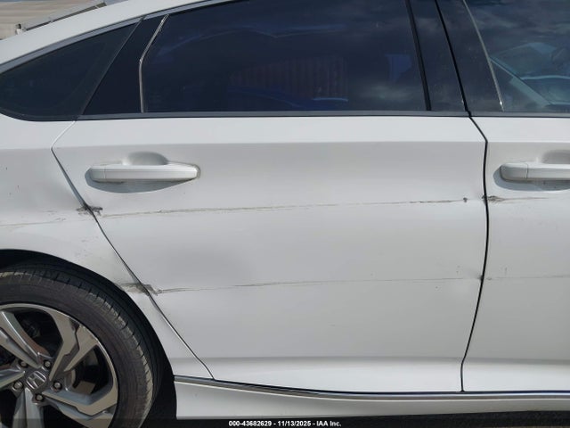 1HGCV1F43JA193207 Honda ACCORD EX