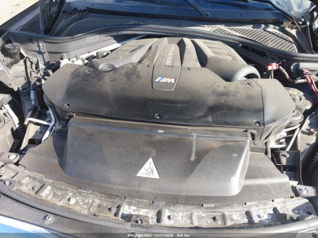 2016 BMW X5 M 5YMKT6C59G0R78296 Photo 9