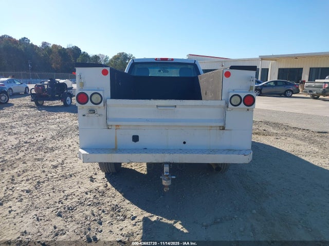 2014 Chevrolet Silverado 3500hd Work Truck მანქანა იყიდება აუქციონზე, vin: 1GB3CZCG5EF117776, აუქციონის ნომერი: 43682720