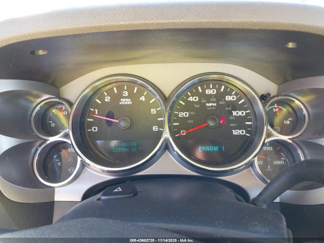 2014 Chevrolet Silverado 3500hd Work Truck მანქანა იყიდება აუქციონზე, vin: 1GB3CZCG5EF117776, აუქციონის ნომერი: 43682720