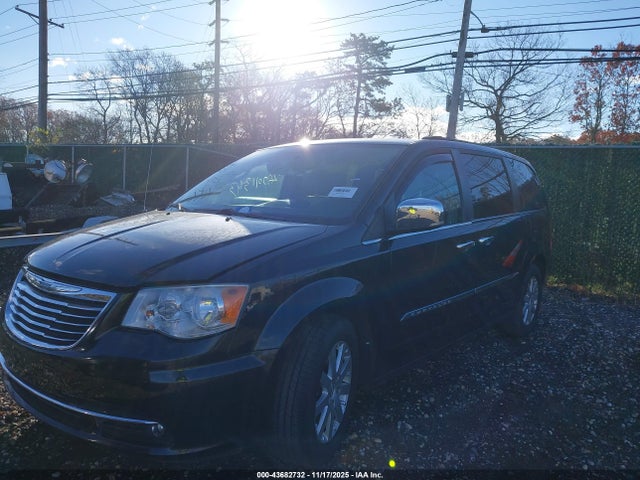 2012 Chrysler Town & Country Touring-l მანქანა იყიდება აუქციონზე, vin: 2C4RC1CG7CR338776, აუქციონის ნომერი: 43682732
